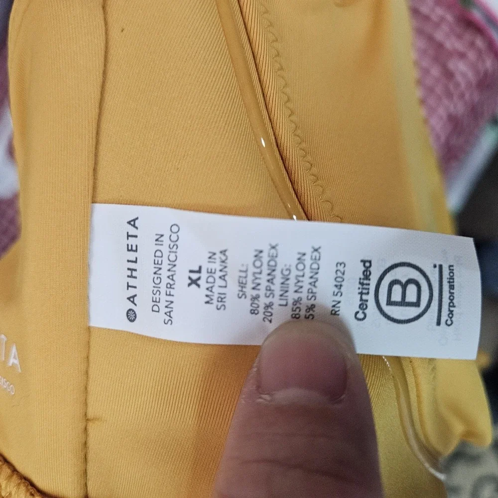 Athleta Women's Sculpted Bikini Top Size XL NEW